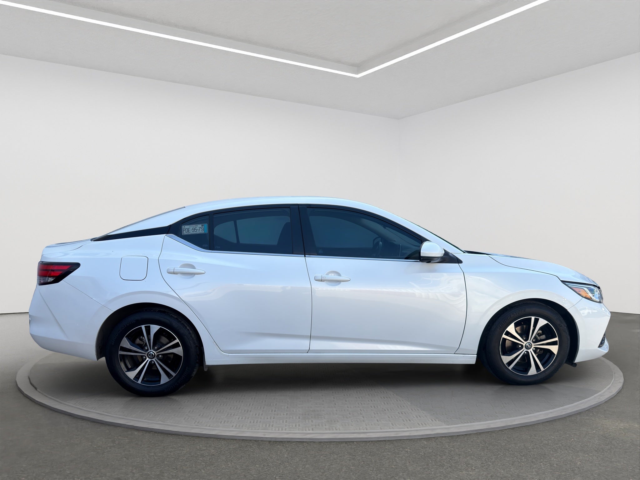 2022 Nissan SENTRA 4 PTS ADVANCE CVT AAC F NIEBLA RA-16