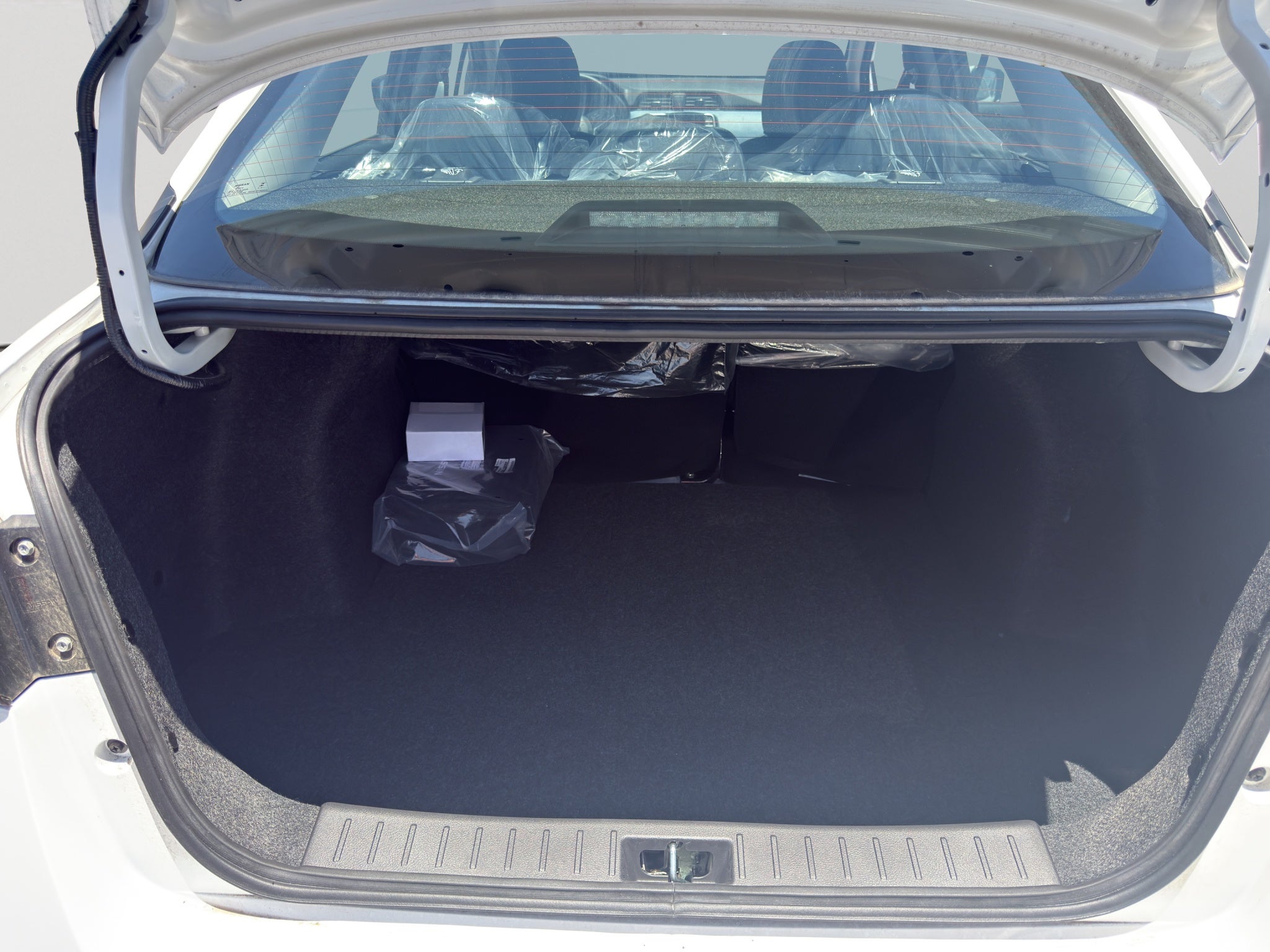 2025 Nissan VERSA 4P ADVANCE L41.6 AUT