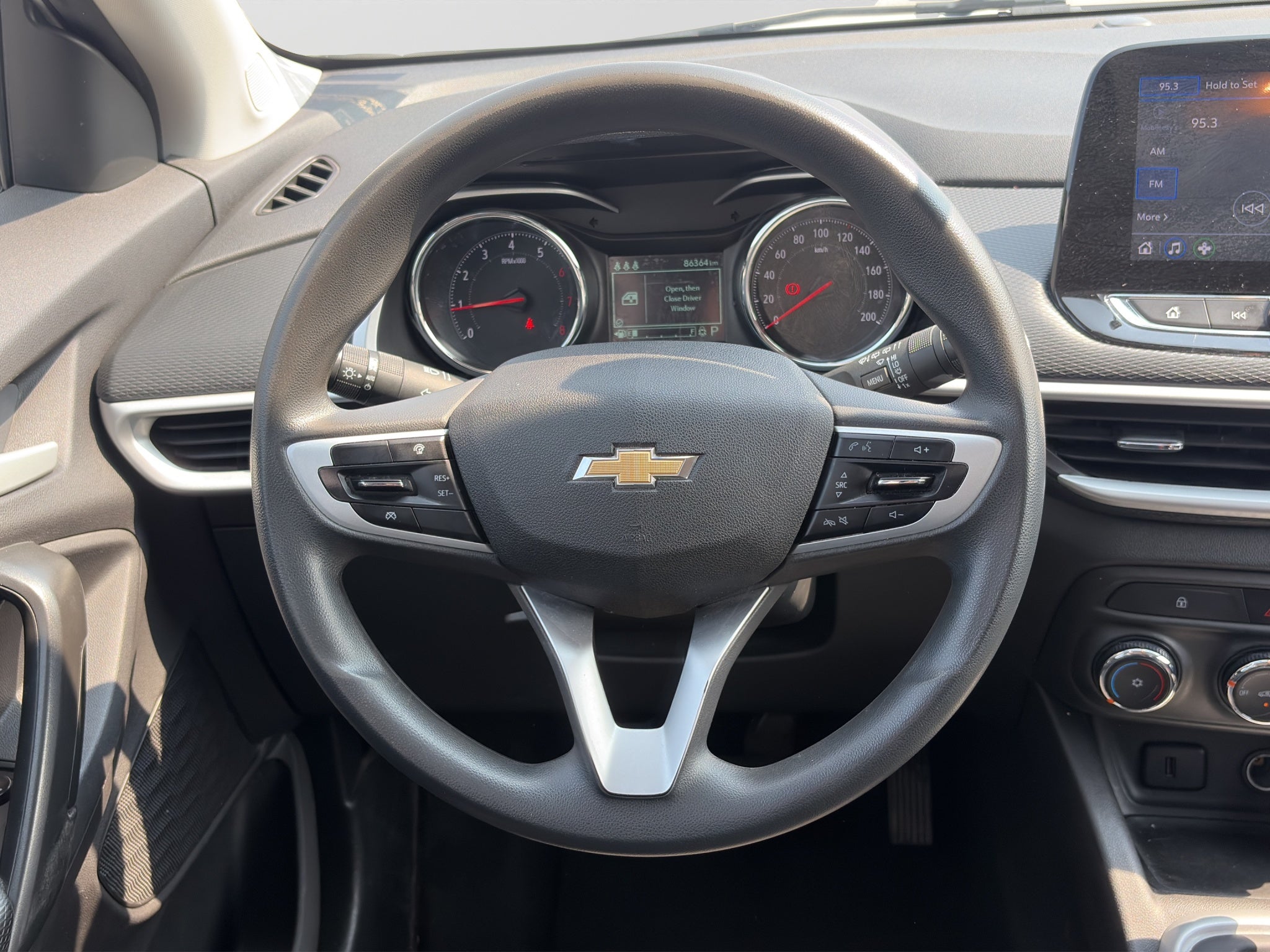 2023 Chevrolet TRACKER C 5 PTS LT 12T TA F NIEBLA RA-17