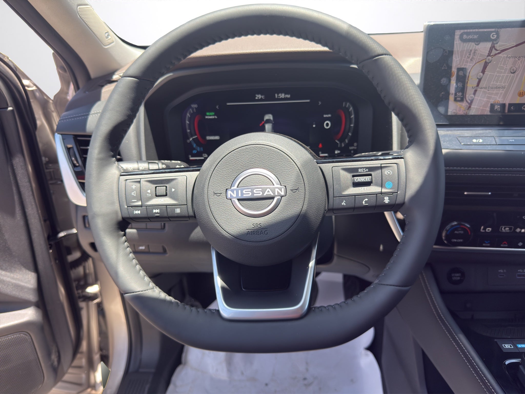 2026 Nissan X-TRAIL 5P PLATINUM E.POWER HEV L31.5 AUT