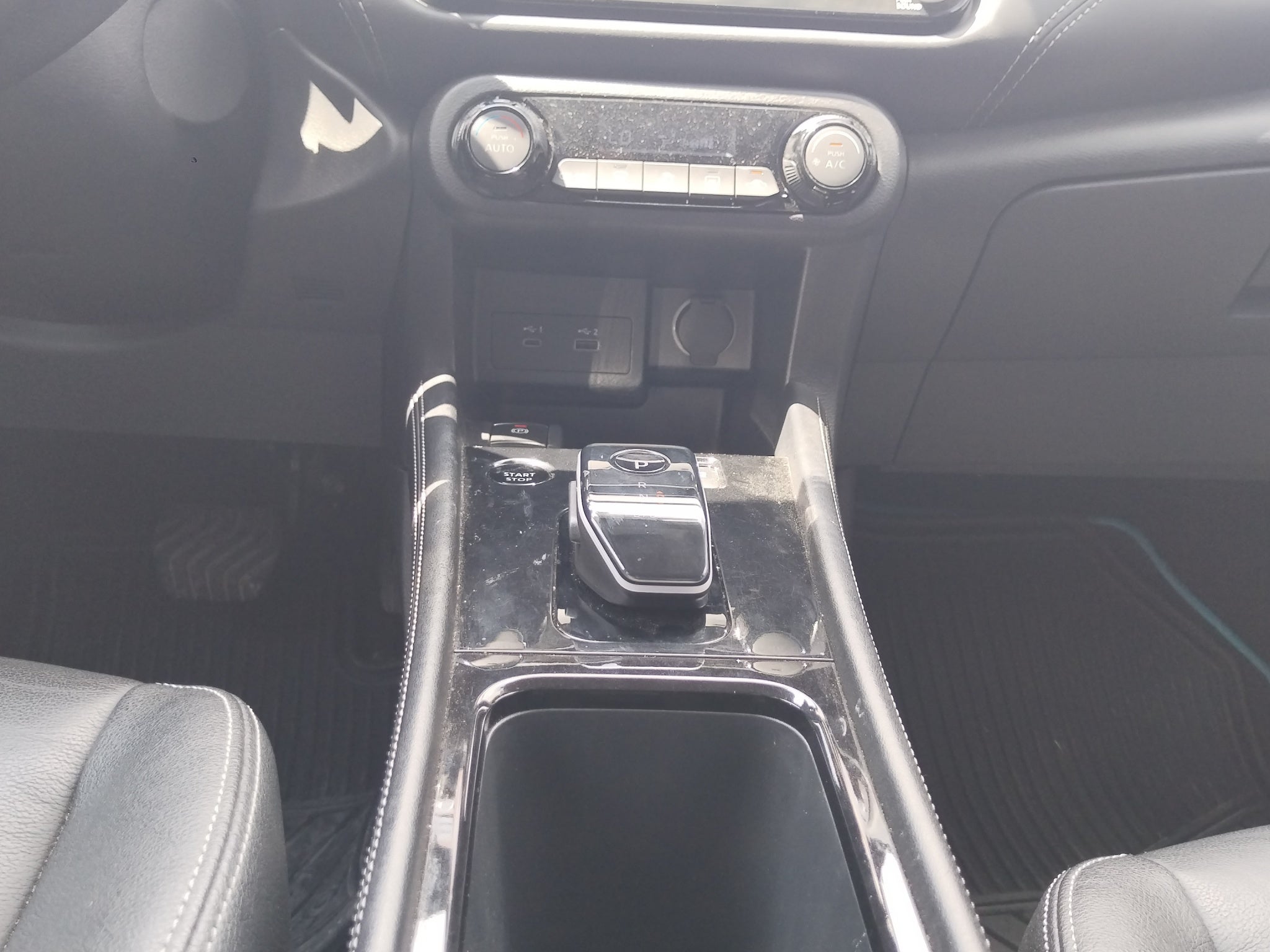 2024 Nissan KICKS 5P PLATINUM E-POWER HEV L31.2 AUT