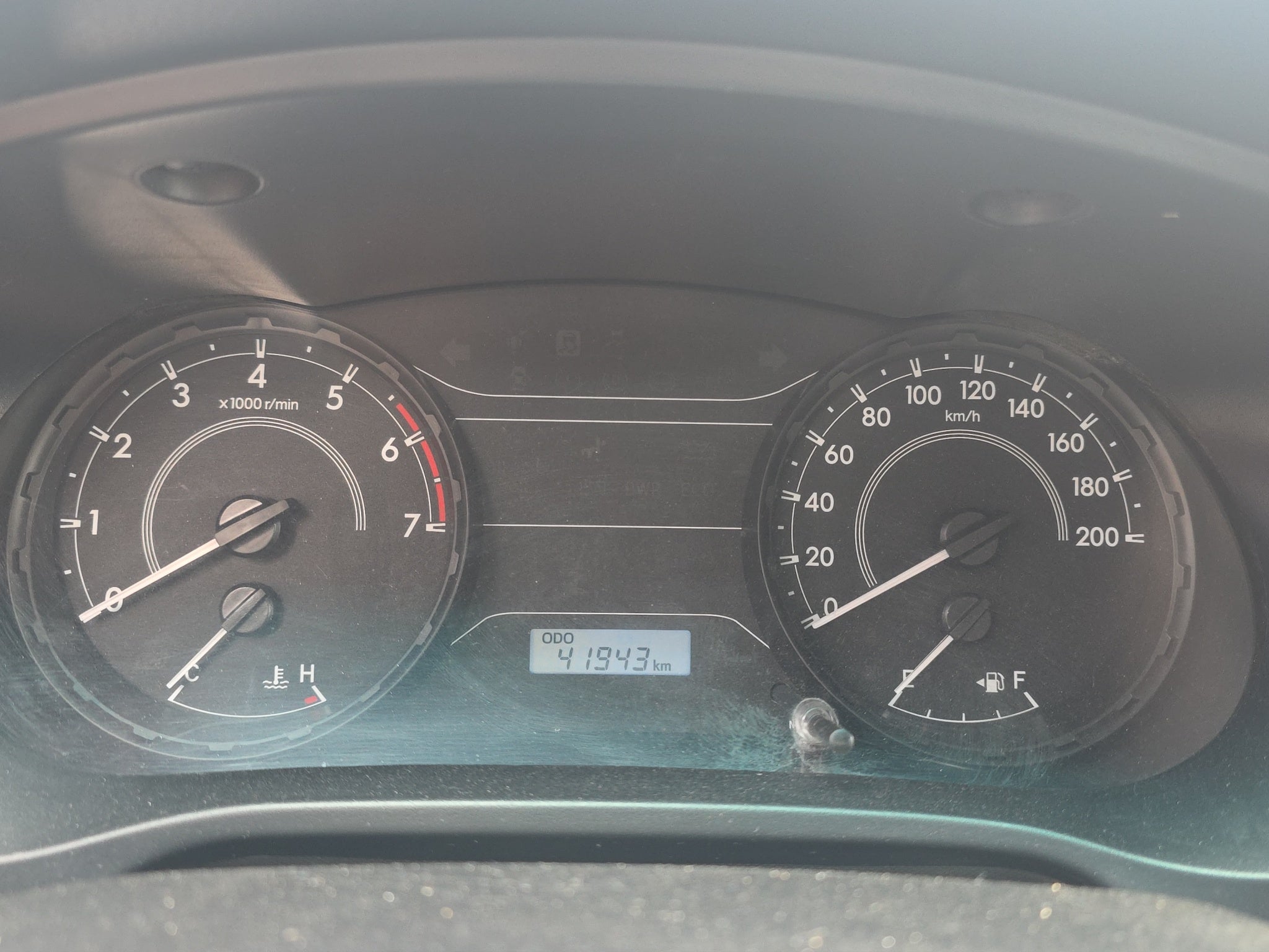 2024 Toyota HILUX 4P DOBLE CABINA SR L42.7 MAN