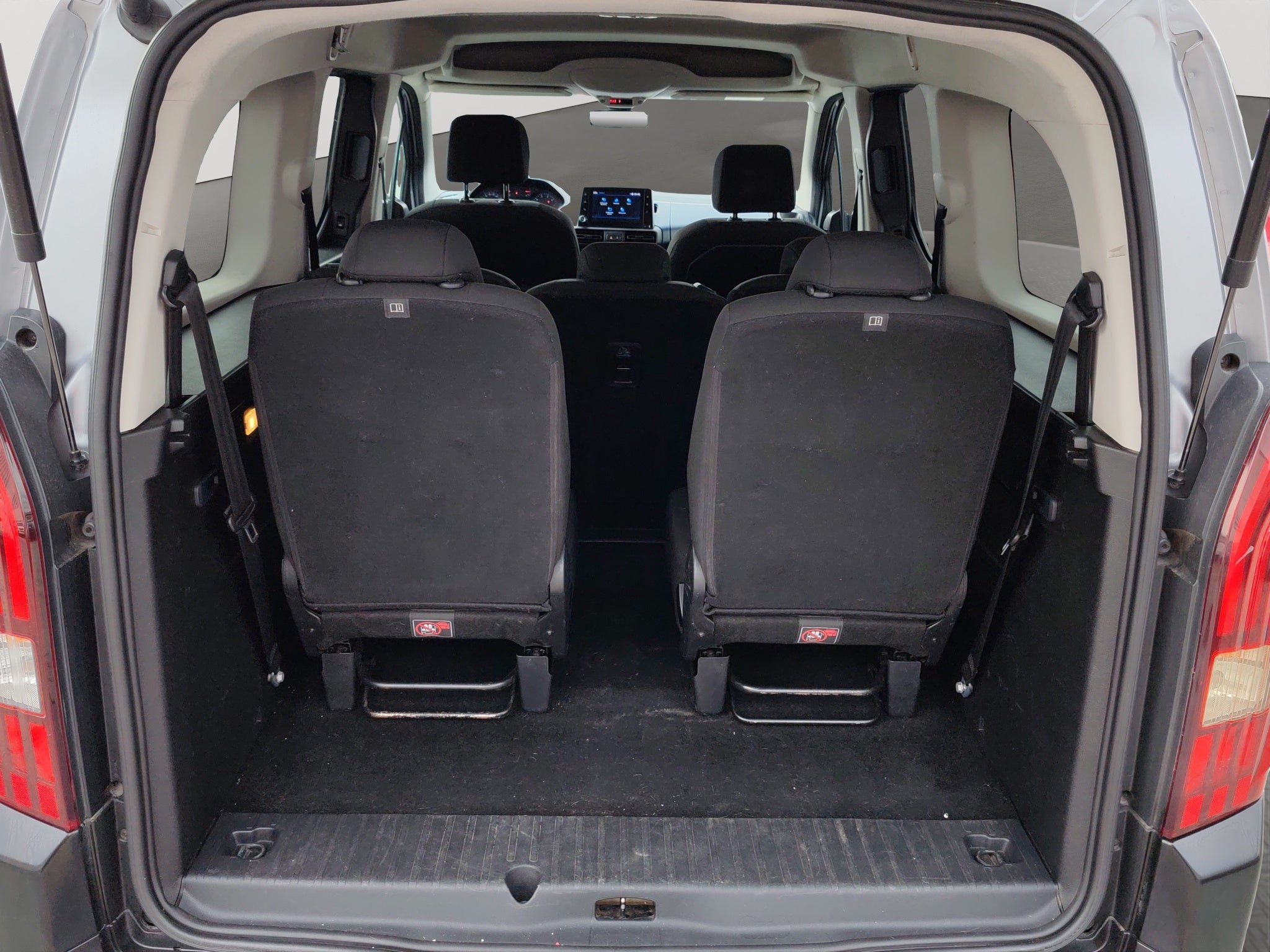 2024 PEUGEOT RIFTER 5P ALLURE PACK L31.2T AUT