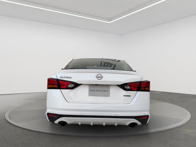 2023 Nissan ALTIMA 4P EXCLUSIVE L42.0T AUT