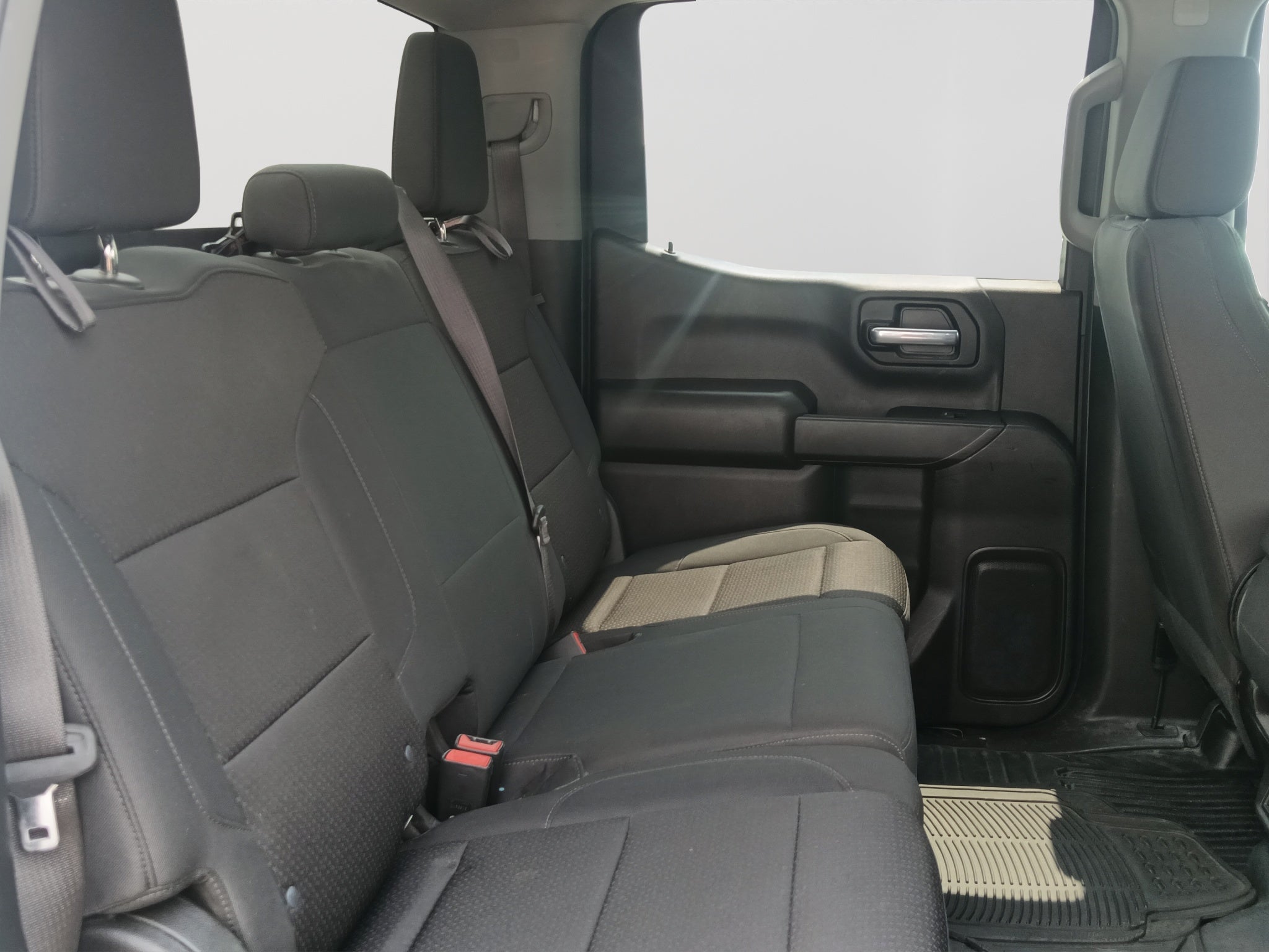 2023 Chevrolet SILVERADO 2500 4PTS 2.7 LTS TA DOB CAB 4X2 PAQ E
