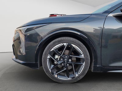 2025 Kia K4 4P GT LINE L42.0 AUT