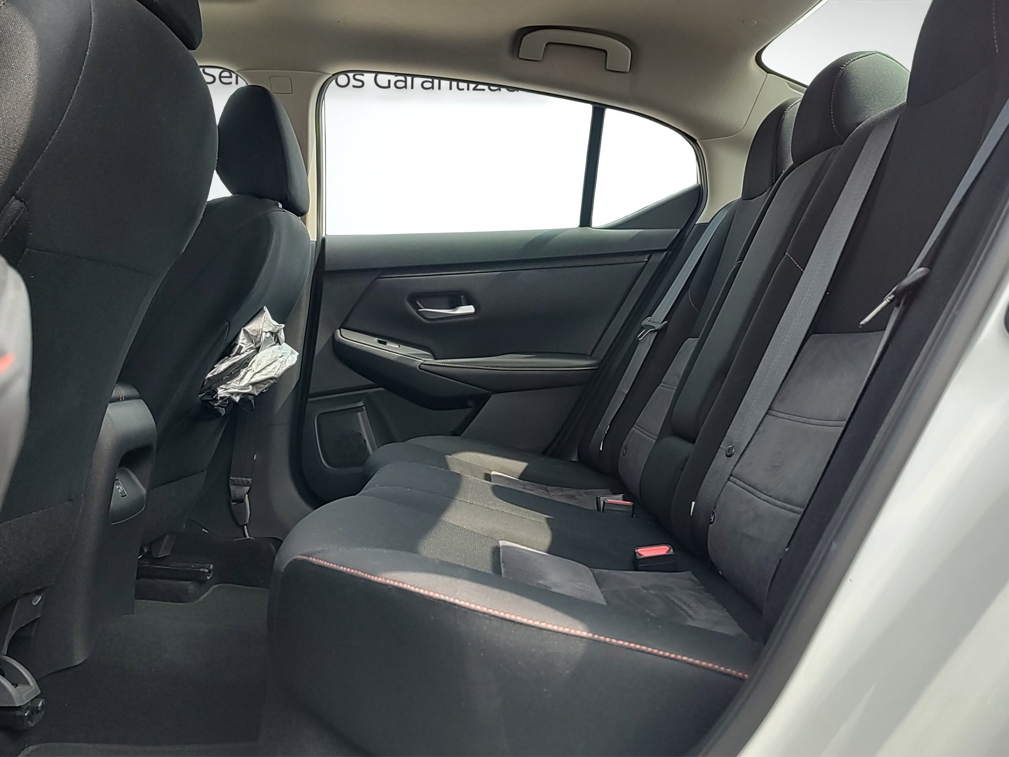 2024 Nissan SENTRA 4P SR BI-TONO L42.0 AUT