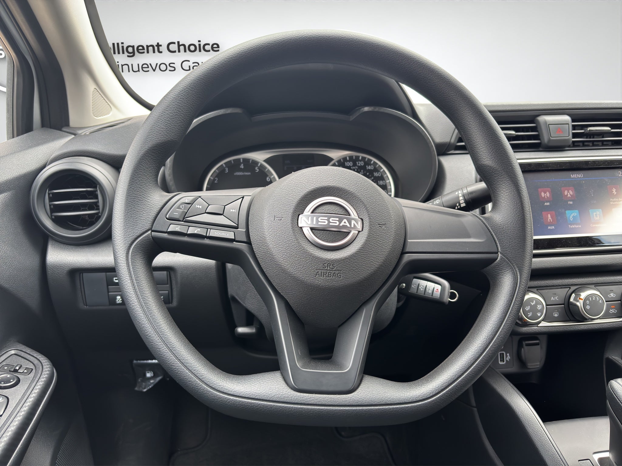 2025 Nissan VERSA 4P SENSE L41.6 AUT