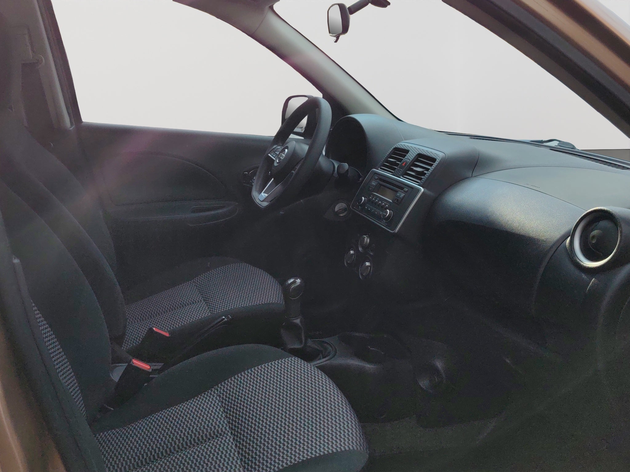 2021 Nissan MARCH 5 PTS HB SENSE TM5 AAC R-14