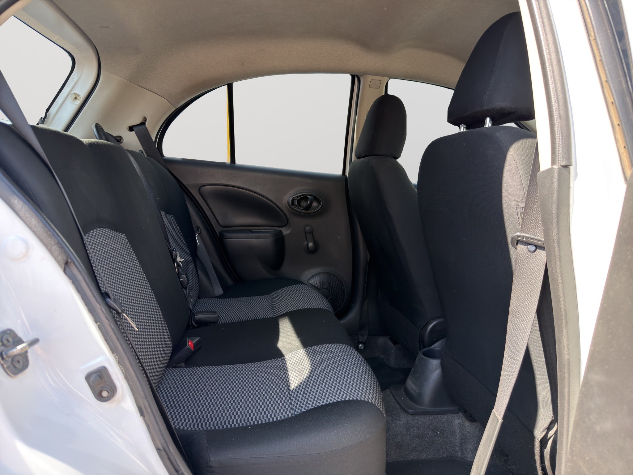 2022 Nissan MARCH 5 PTS HB SENSE TM5 AAC R-14