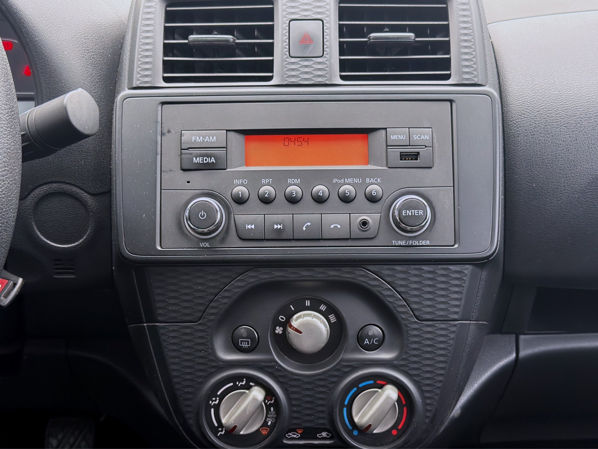 2023 Nissan MARCH 5 PTS HB SENSE TM5 AAC R-14