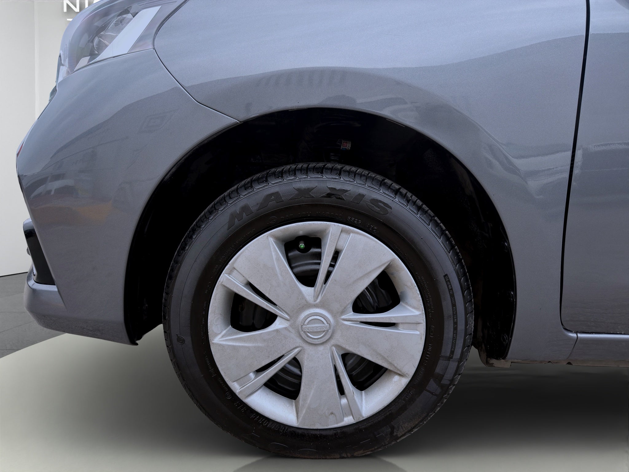 2023 Nissan MARCH 5 PTS HB SENSE TM5 AAC R-14