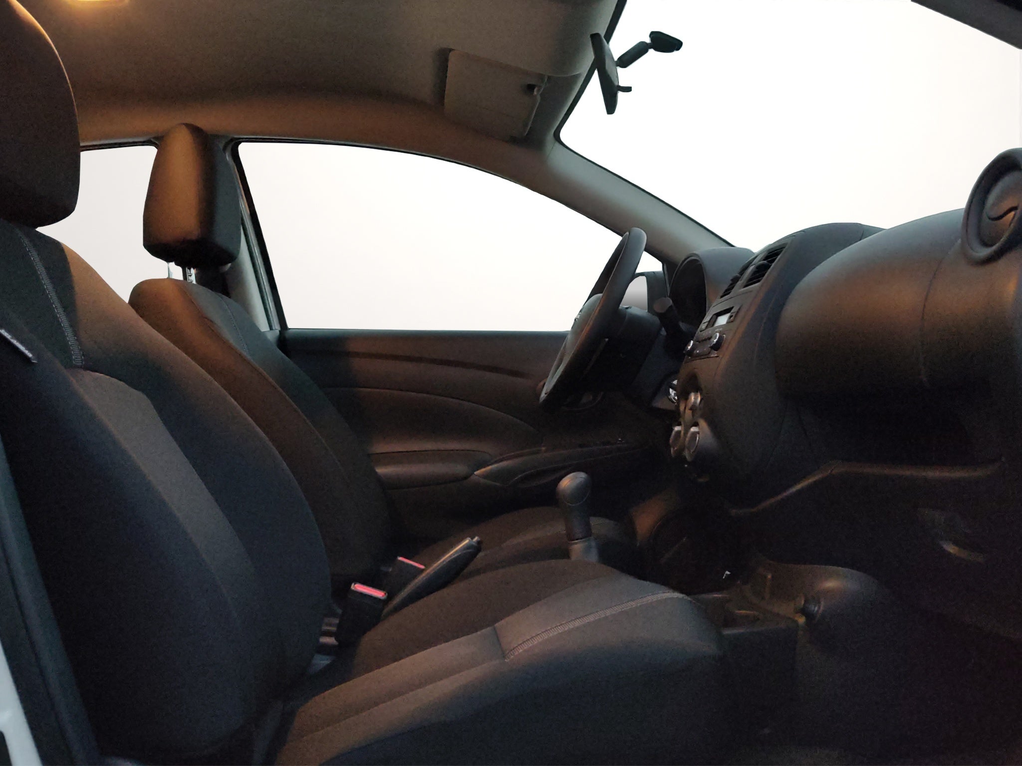 2025 Nissan V-DRIVE 4P L41.6 MAN AUDIO