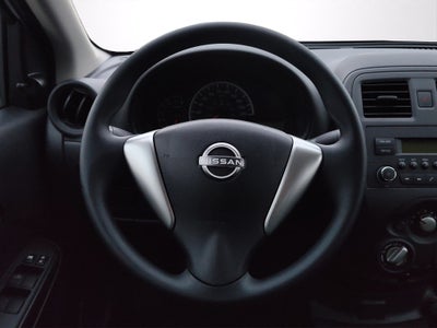 2025 Nissan V-DRIVE 4 PUERTAS TM AC AUDIO
