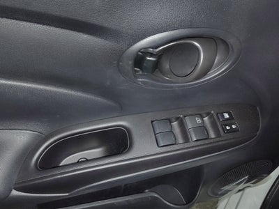 2025 Nissan V-DRIVE 4 PUERTAS TM AC AUDIO