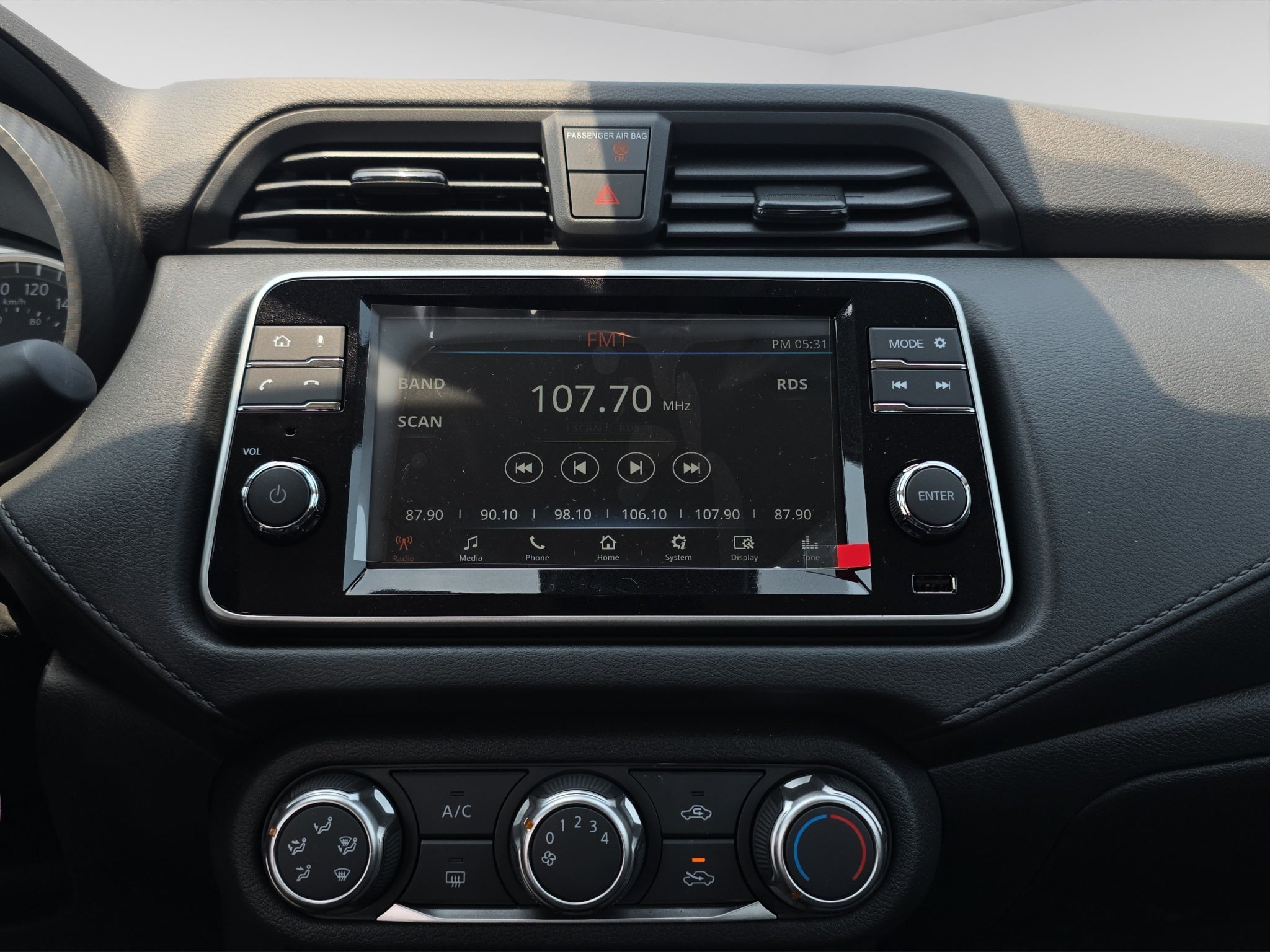 2026 Nissan V-DRIVE V-DRIVE TM AC AUDIO