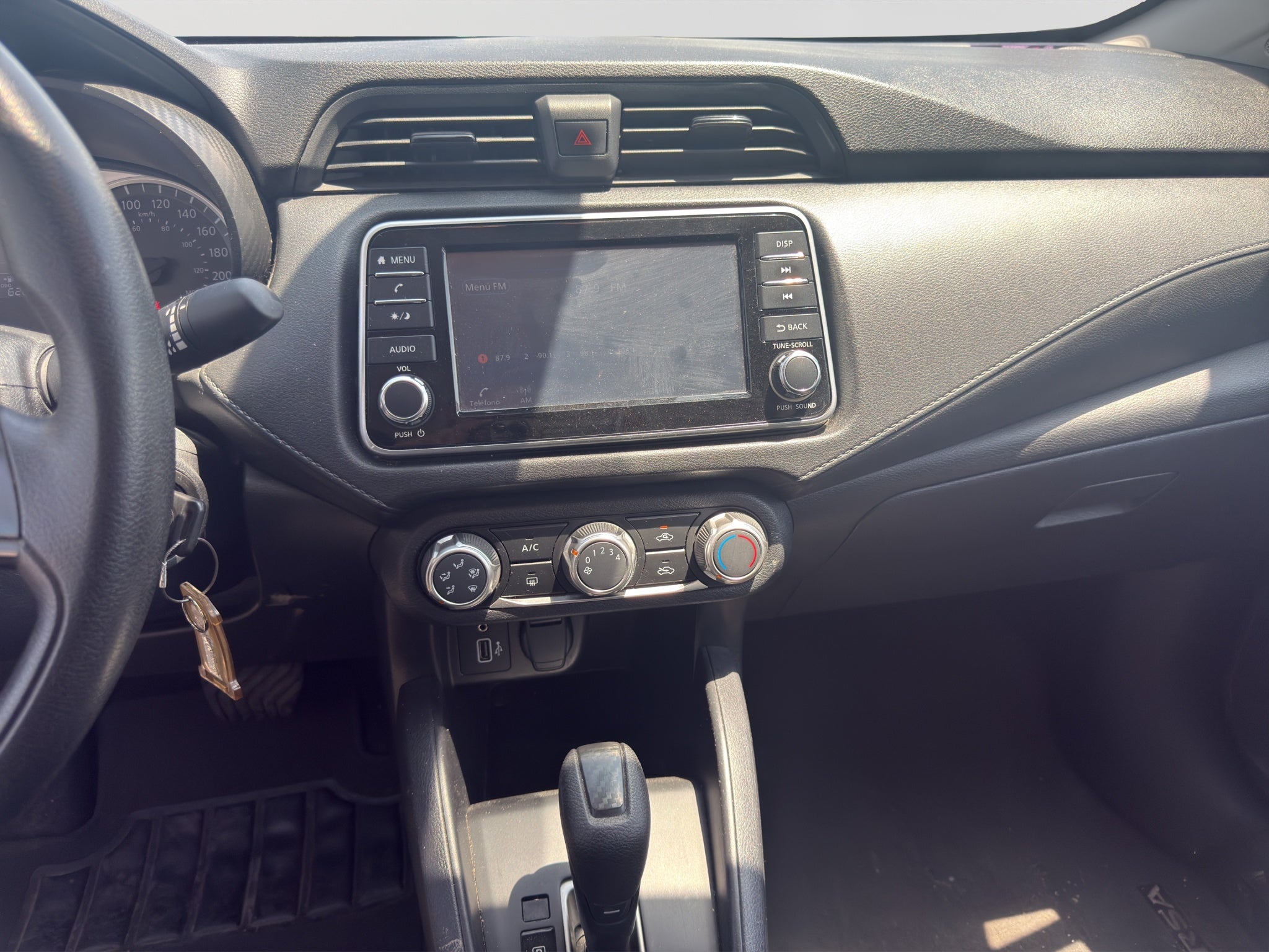 2024 Nissan VERSA 4P SENSE L41.6 AUT