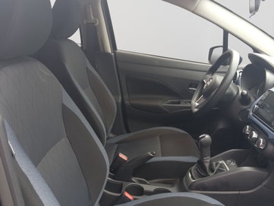 2025 Nissan VERSA 4P ADVANCE L41.6 MAN
