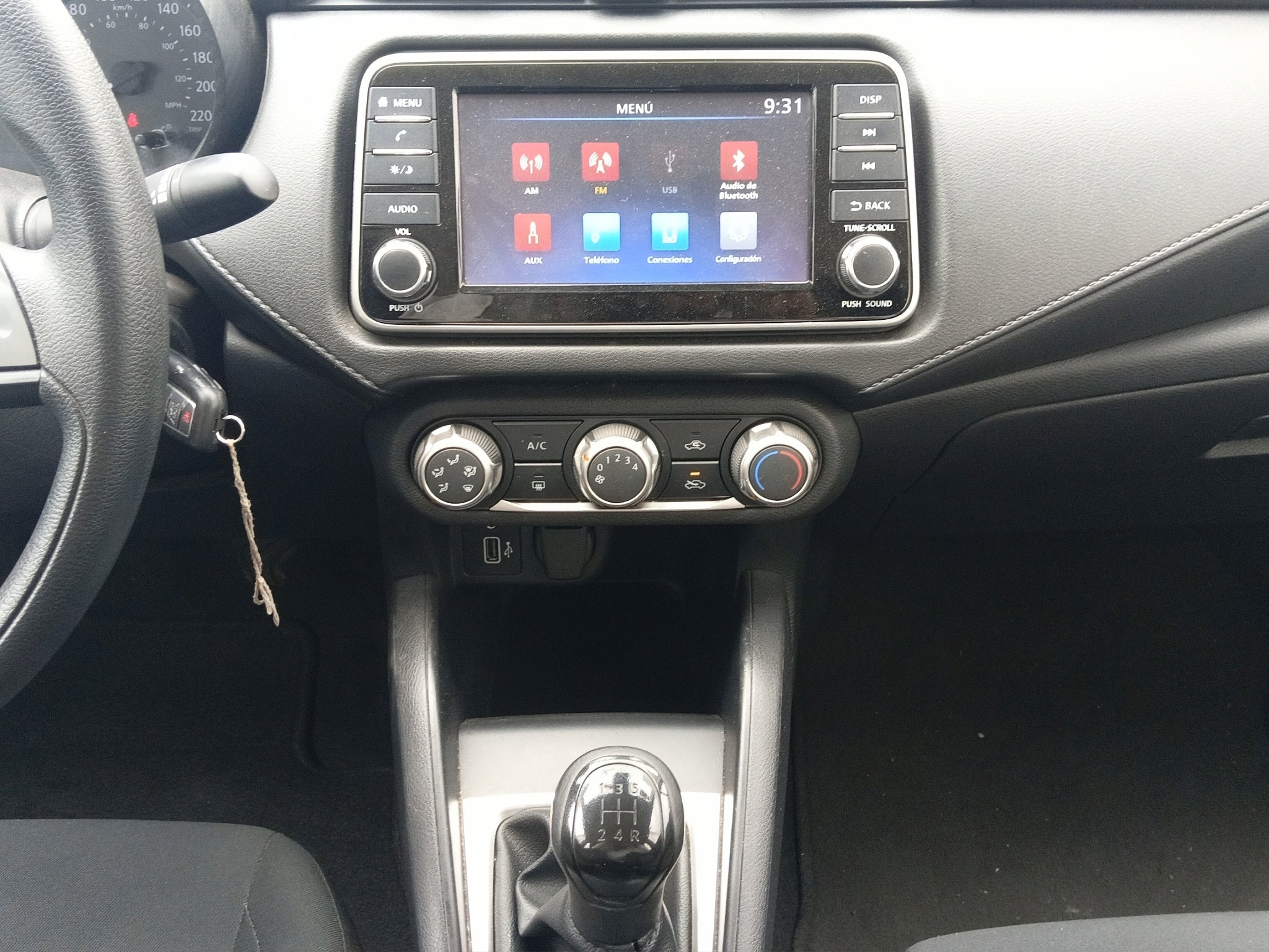 2023 Nissan VERSA 4P SENSE L41.6 MAN