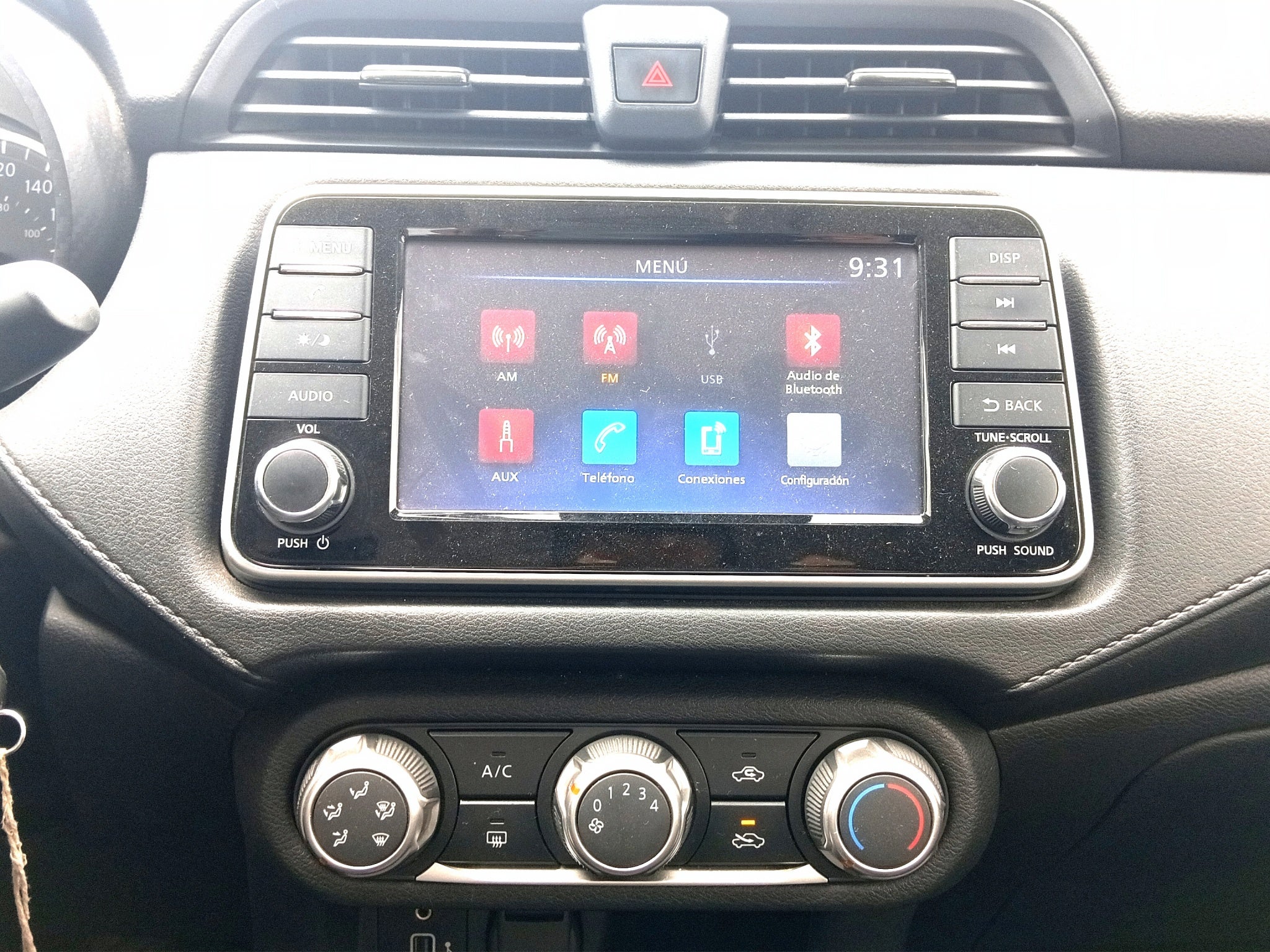 2023 Nissan VERSA 4P SENSE L41.6 MAN