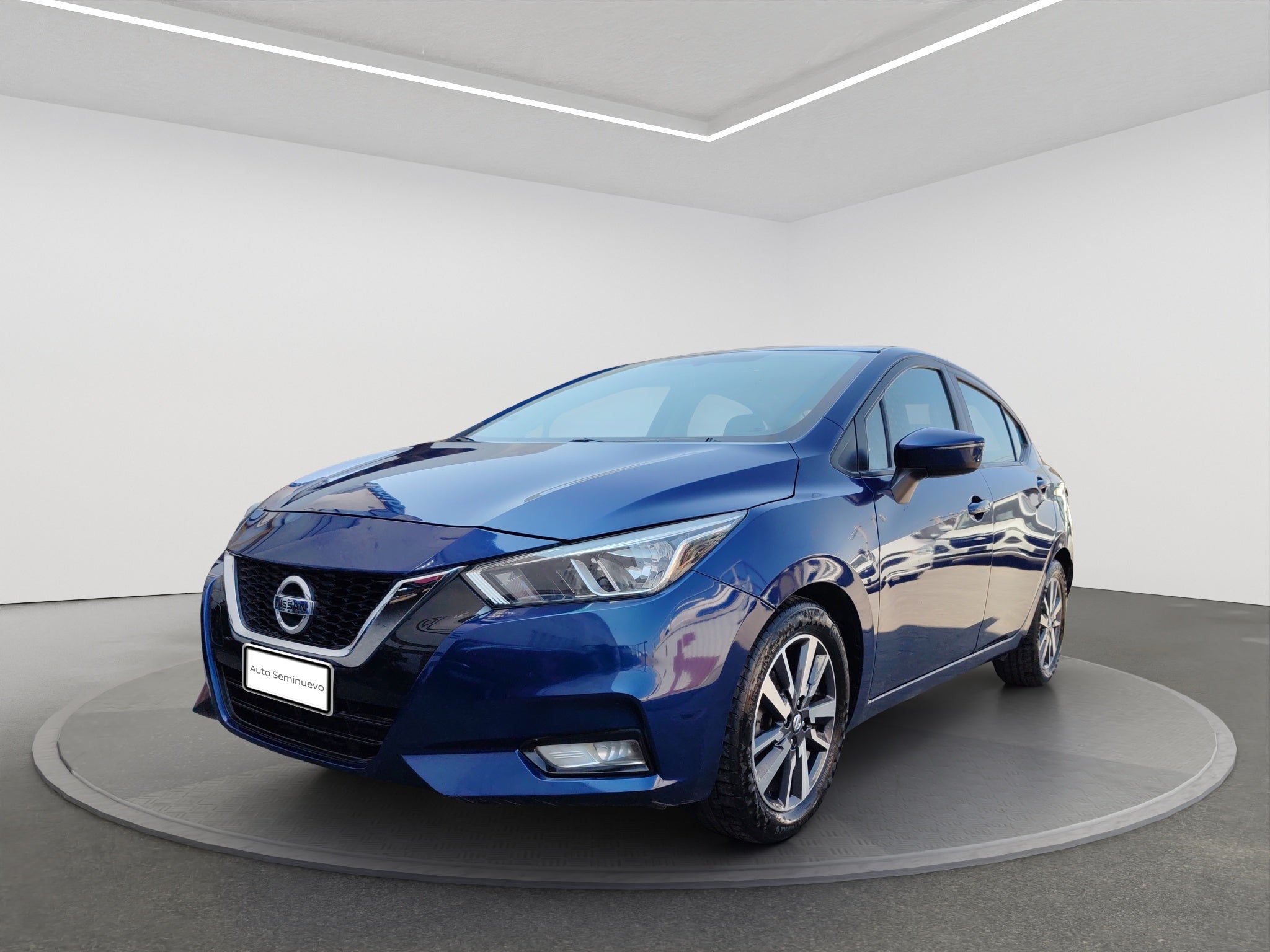 2021 Nissan VERSA 4 PTS ADVANCE AAC VE F NIEBLA RA-16CVT