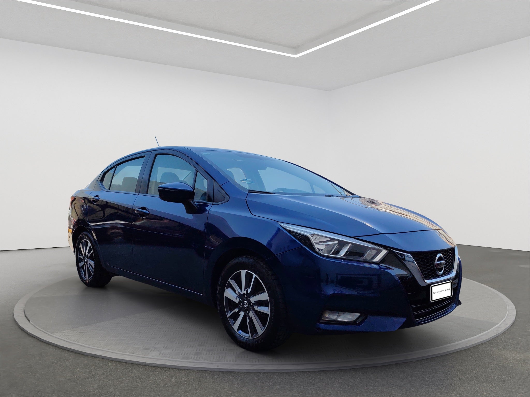 2021 Nissan VERSA 4 PTS ADVANCE AAC VE F NIEBLA RA-16CVT