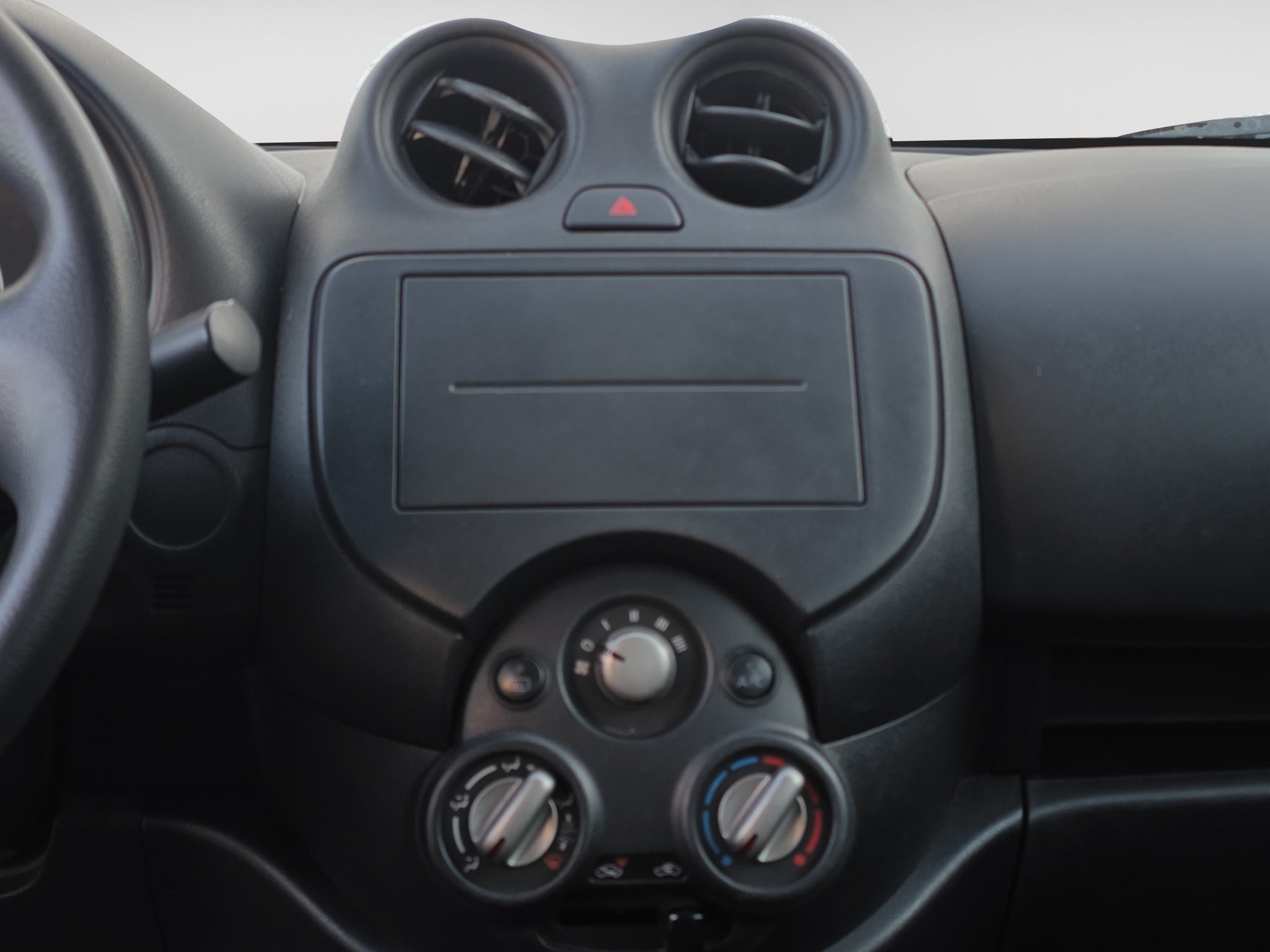 2022 Nissan V-DRIVE 4 PTS BASE TM5 AAC R-15