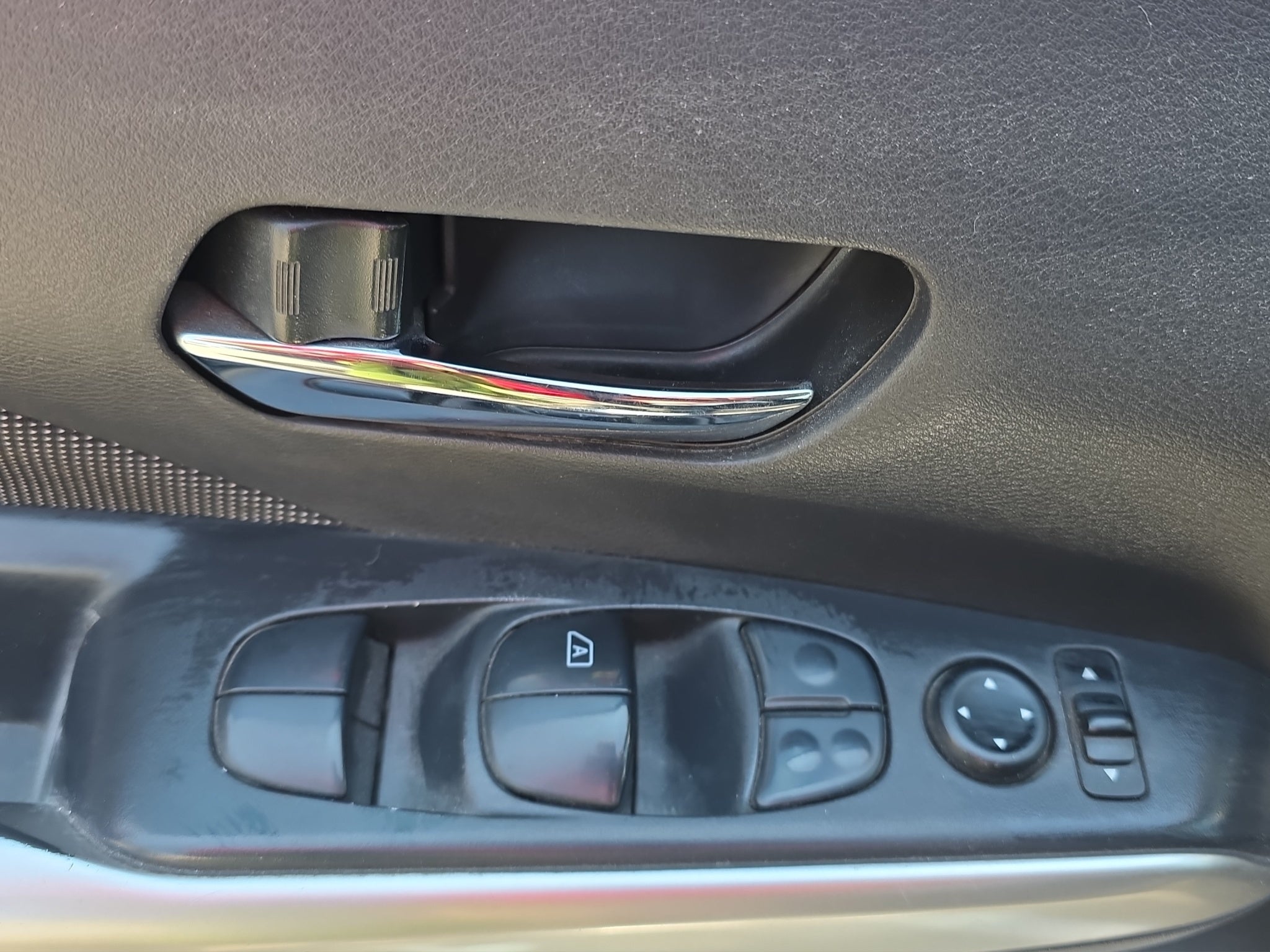 2019 Nissan KICKS 5 PTS ADVANCE 16L TA AAC VE RA-17