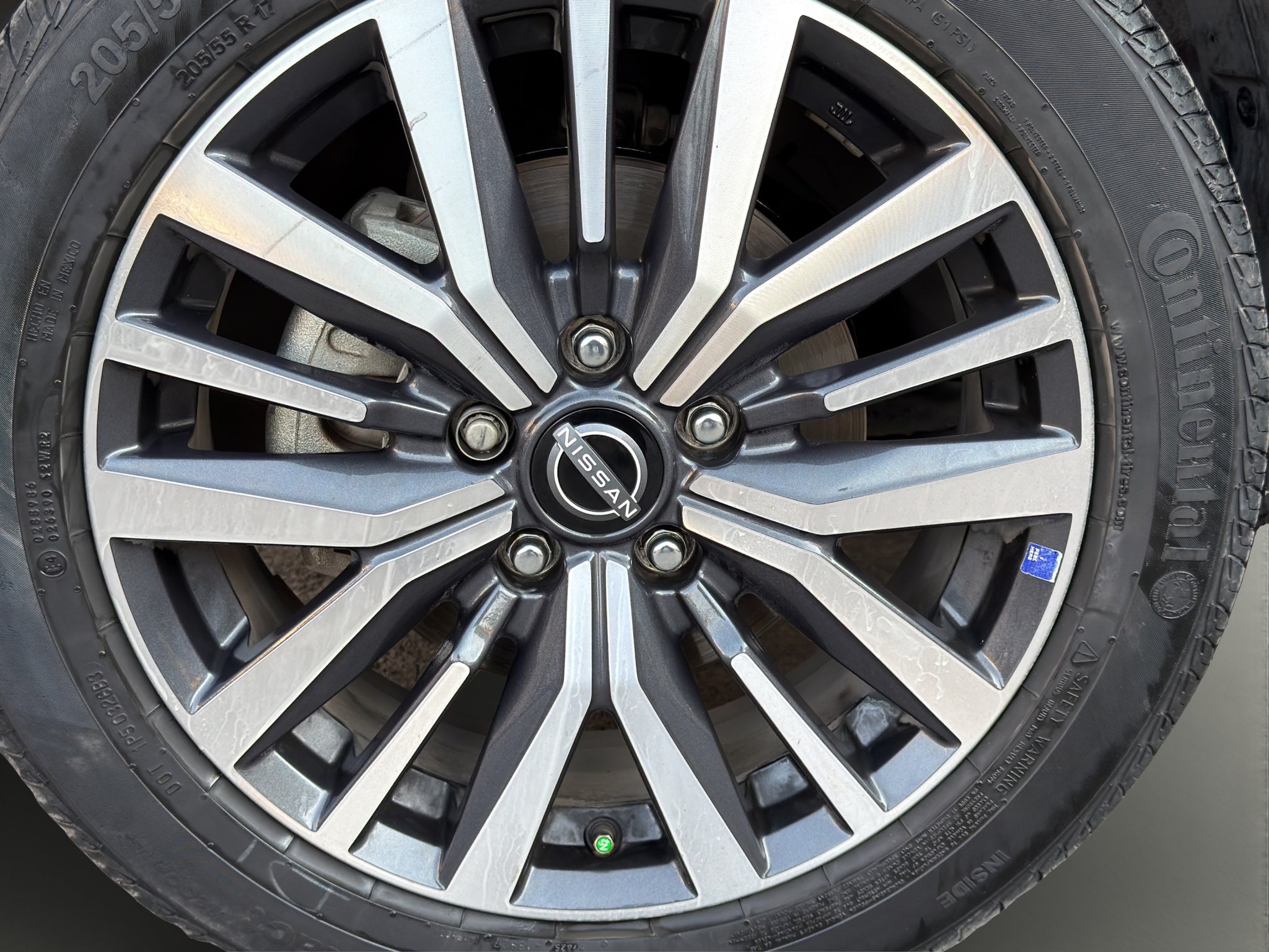 2023 Nissan KICKS 5 PTS EXCLUSIVE 16L TA AAC AUT PIEL GPS RA-17