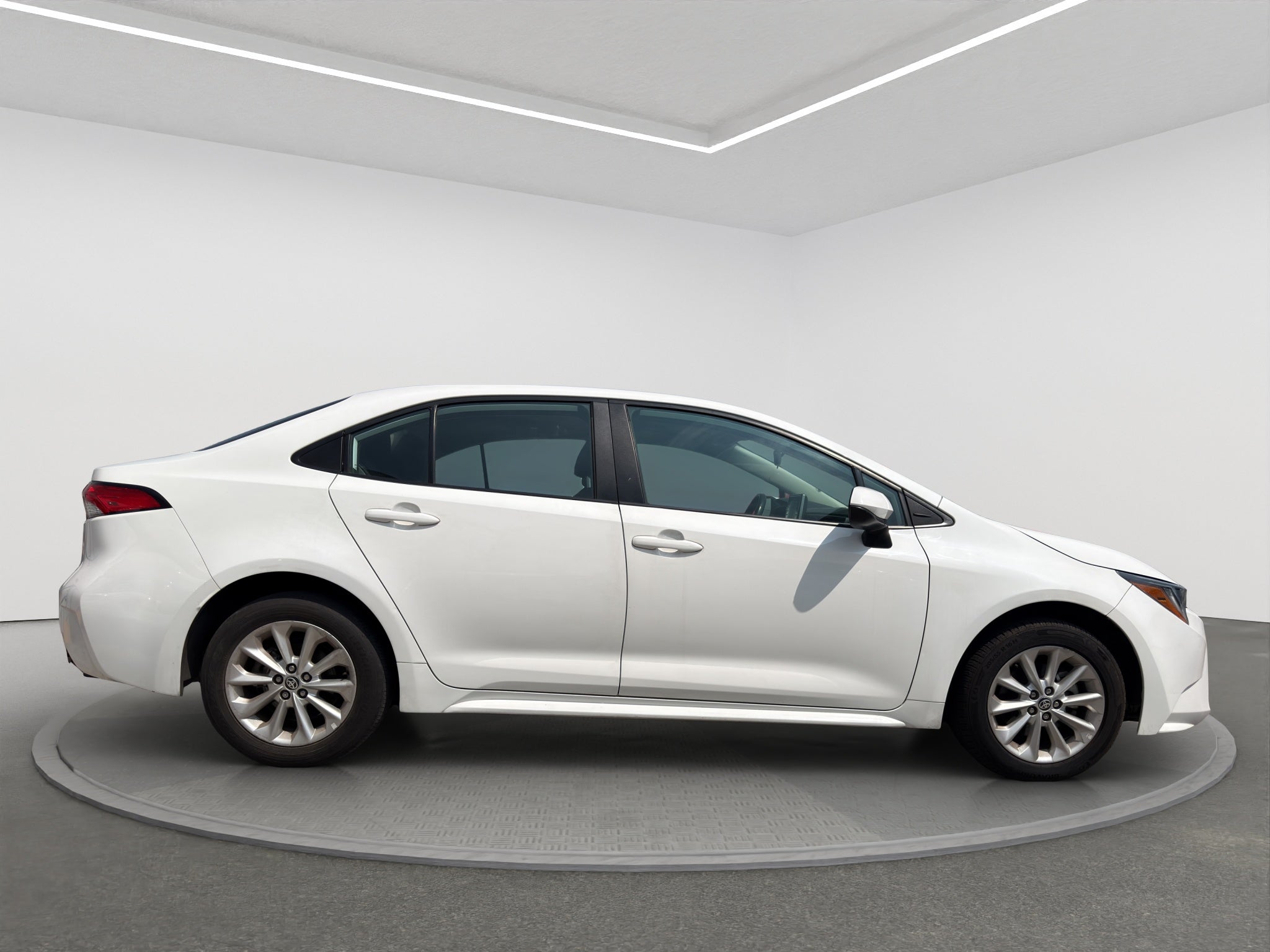 2020 Toyota COROLLA 4 PTS LE 18L TA RA-16