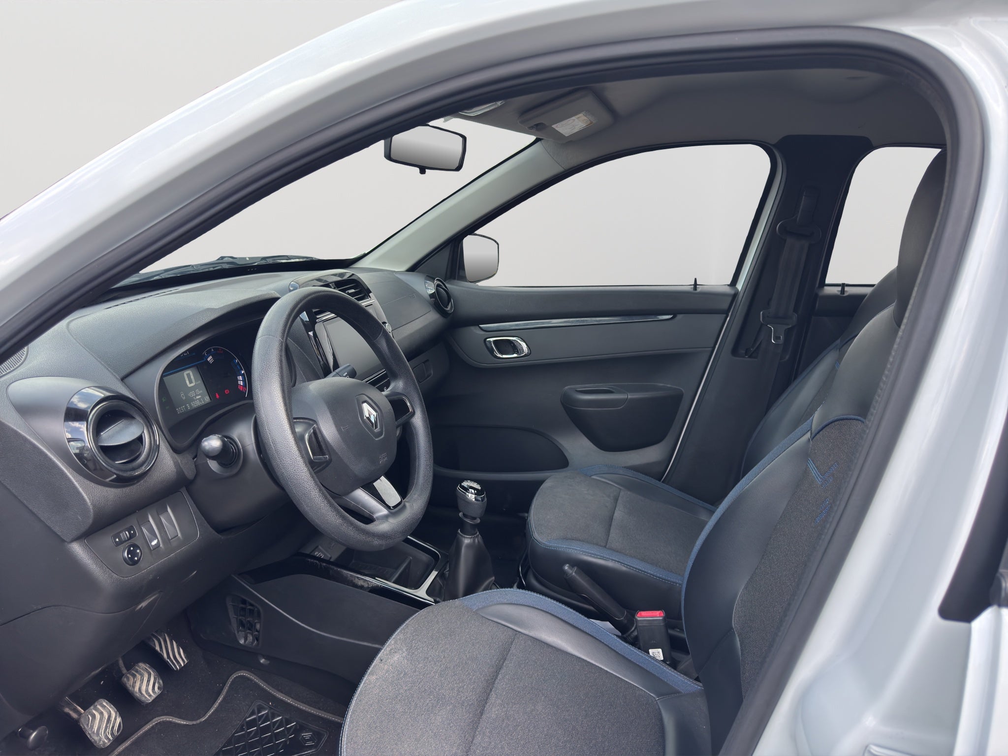 2024 RENAULT KWID 5P ICONIC L31.0 MAN