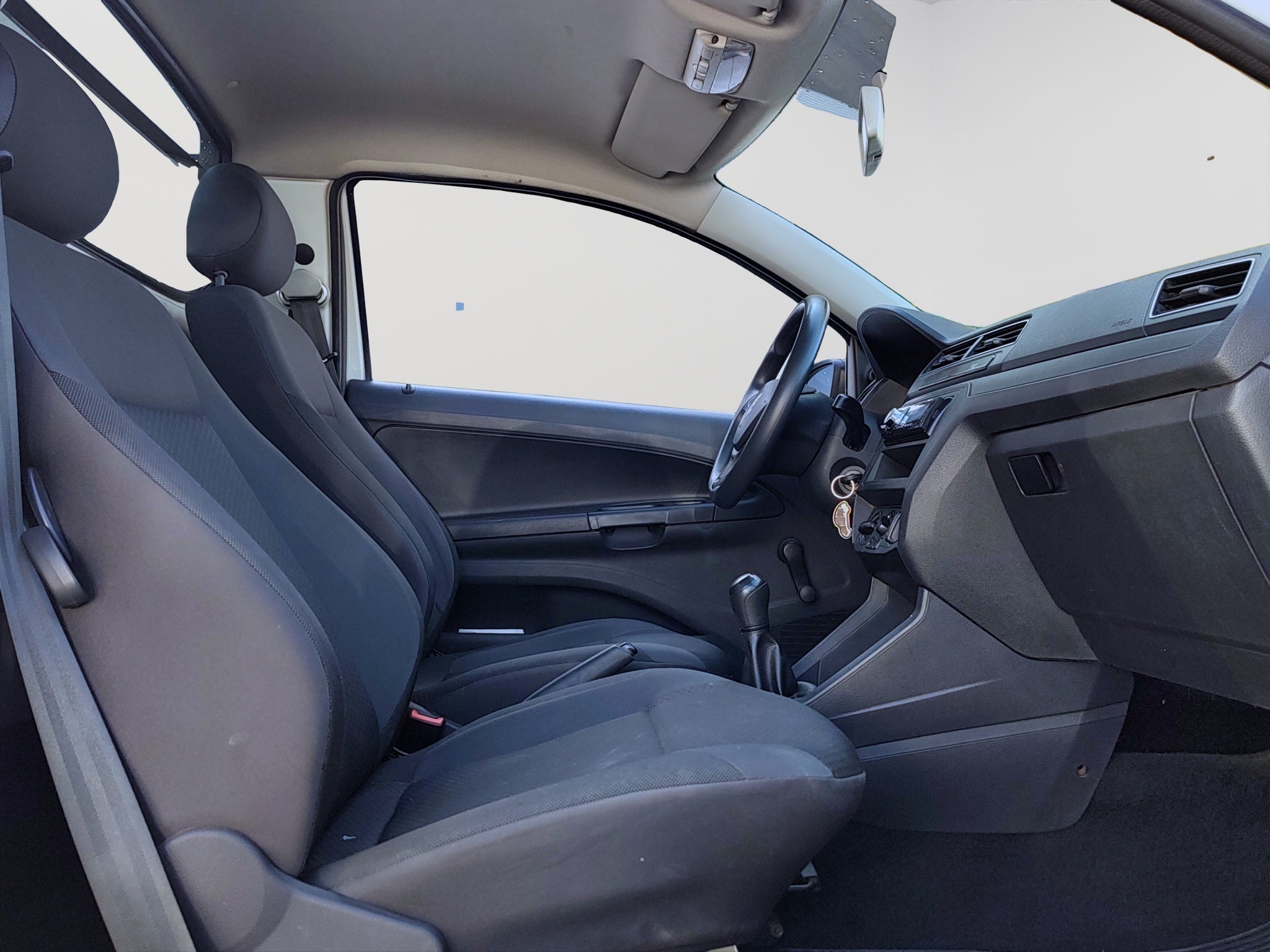 2023 Volkswagen SAVEIRO 2 PTS ROBUST CABINA SENCILLA TM5 AAC R-14