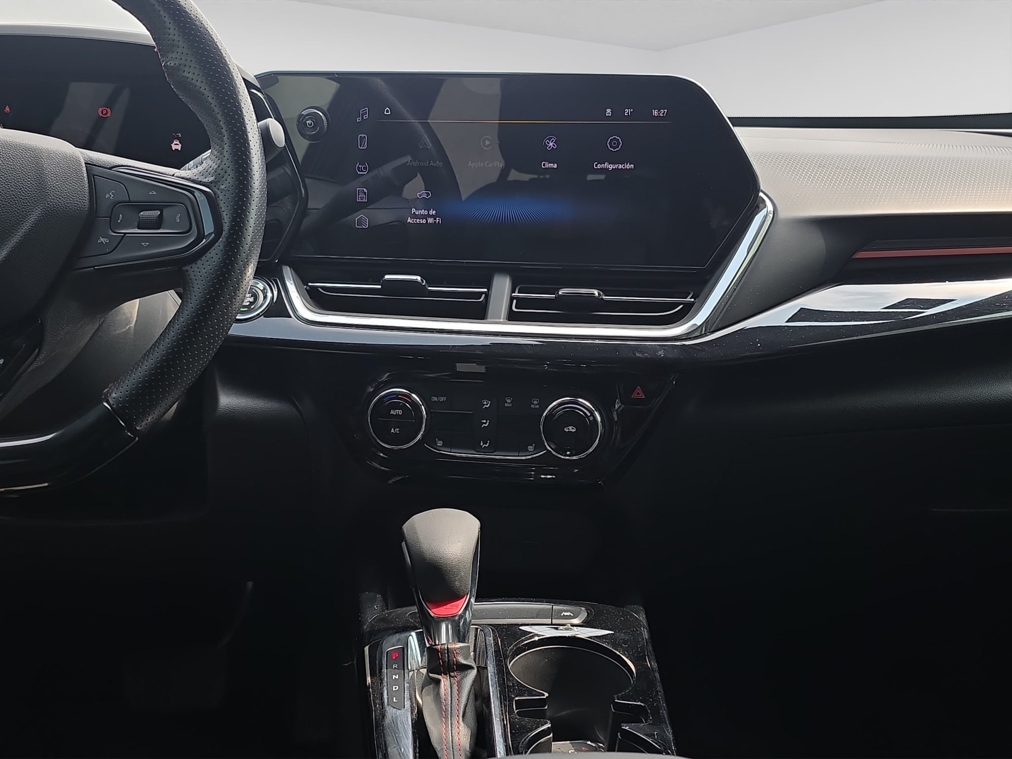 2025 Chevrolet TRAX 5P RS L31.2T AUT