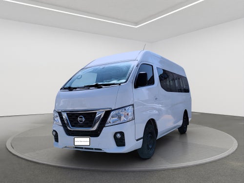 2022 Nissan URVAN 4 PTS AMPLIA TM5 AAC DESEM TRAS 15 PAS