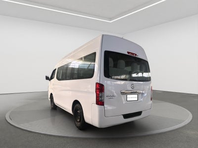 2022 Nissan URVAN 4 PTS AMPLIA TM5 AAC DESEM TRAS 15 PAS