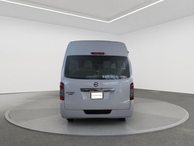 2022 Nissan URVAN 4 PTS AMPLIA TM5 AAC DESEM TRAS 15 PAS
