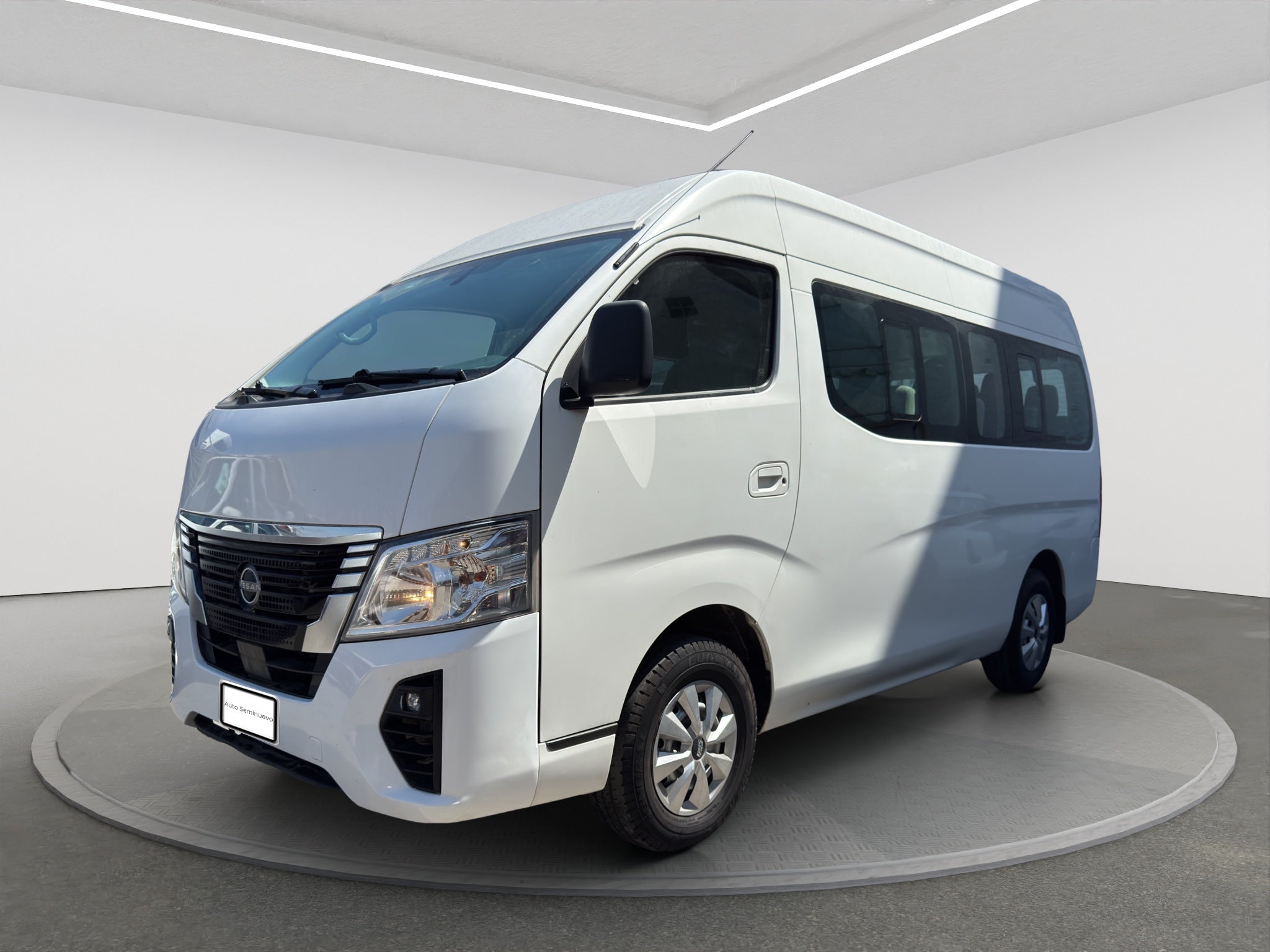 2023 Nissan URVAN 4 PTS TM5 AAC VE 11 PAS