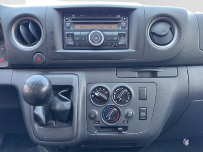 2023 Nissan URVAN 4 PTS TM5 AAC VE 11 PAS