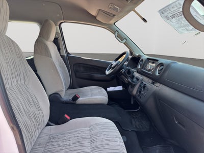 2023 Nissan URVAN 4 PTS TM5 AAC VE 11 PAS