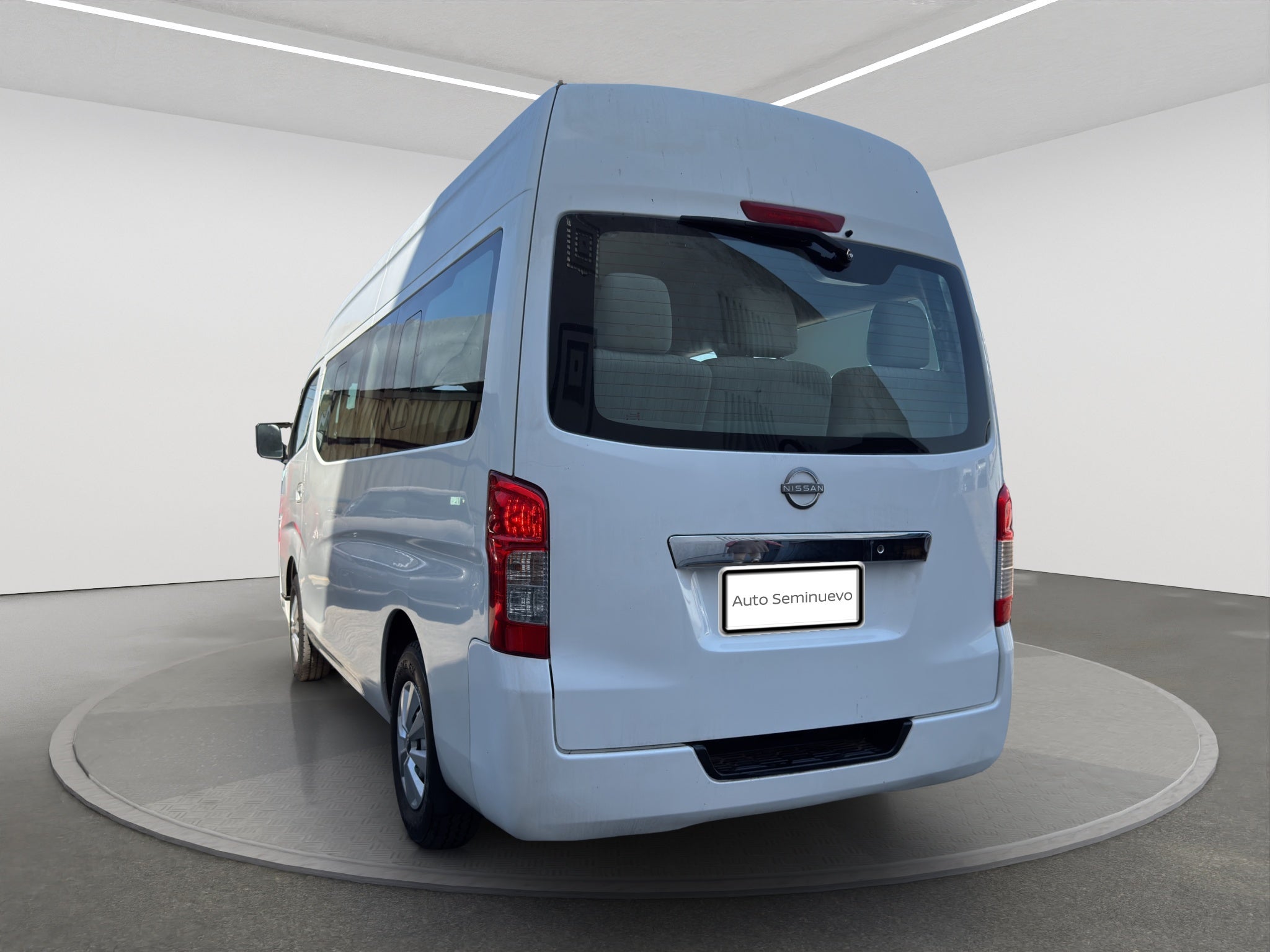 2023 Nissan URVAN 4 PTS TM5 AAC VE 11 PAS
