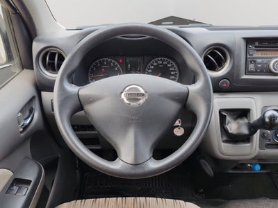 2021 Nissan URVAN 4 PTS AMPLIA TM5 AAC DESEM TRAS 15 PAS