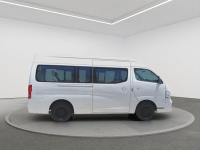 2020 Nissan URVAN 4 PTS AMPLIA TM5 AAC DESEM TRAS 15 PAS