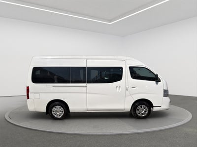 2020 Nissan URVAN 4 PTS AMPLIA TD TM5 AAC DESEM TRAS 15 PAS