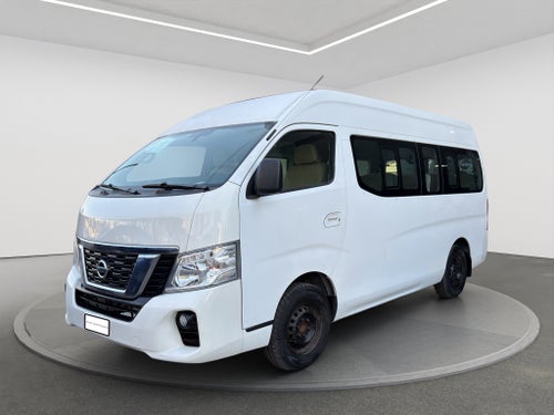 2022 Nissan URVAN 4 PTS AMPLIA TM5 AAC DESEM TRAS 15 PAS