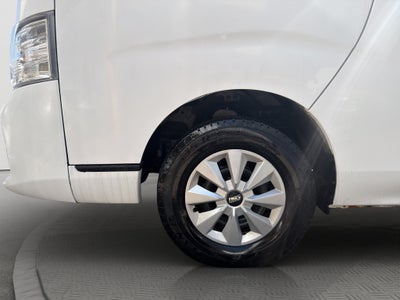 2020 Nissan URVAN 4 PTS AMPLIA TM5 AAC DESEM TRAS 15 PAS