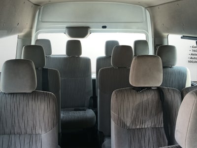 2023 Nissan URVAN 4 PTS AMPLIA TM5 AAC DESEM TRAS 14 PAS