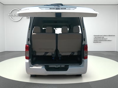 2023 Nissan URVAN 4 PTS AMPLIA TM5 AAC DESEM TRAS 14 PAS