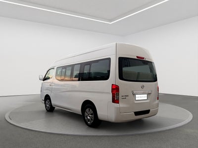 2021 Nissan URVAN 4 PTS AMPLIA TM5 AAC DESEM TRAS 15 PAS