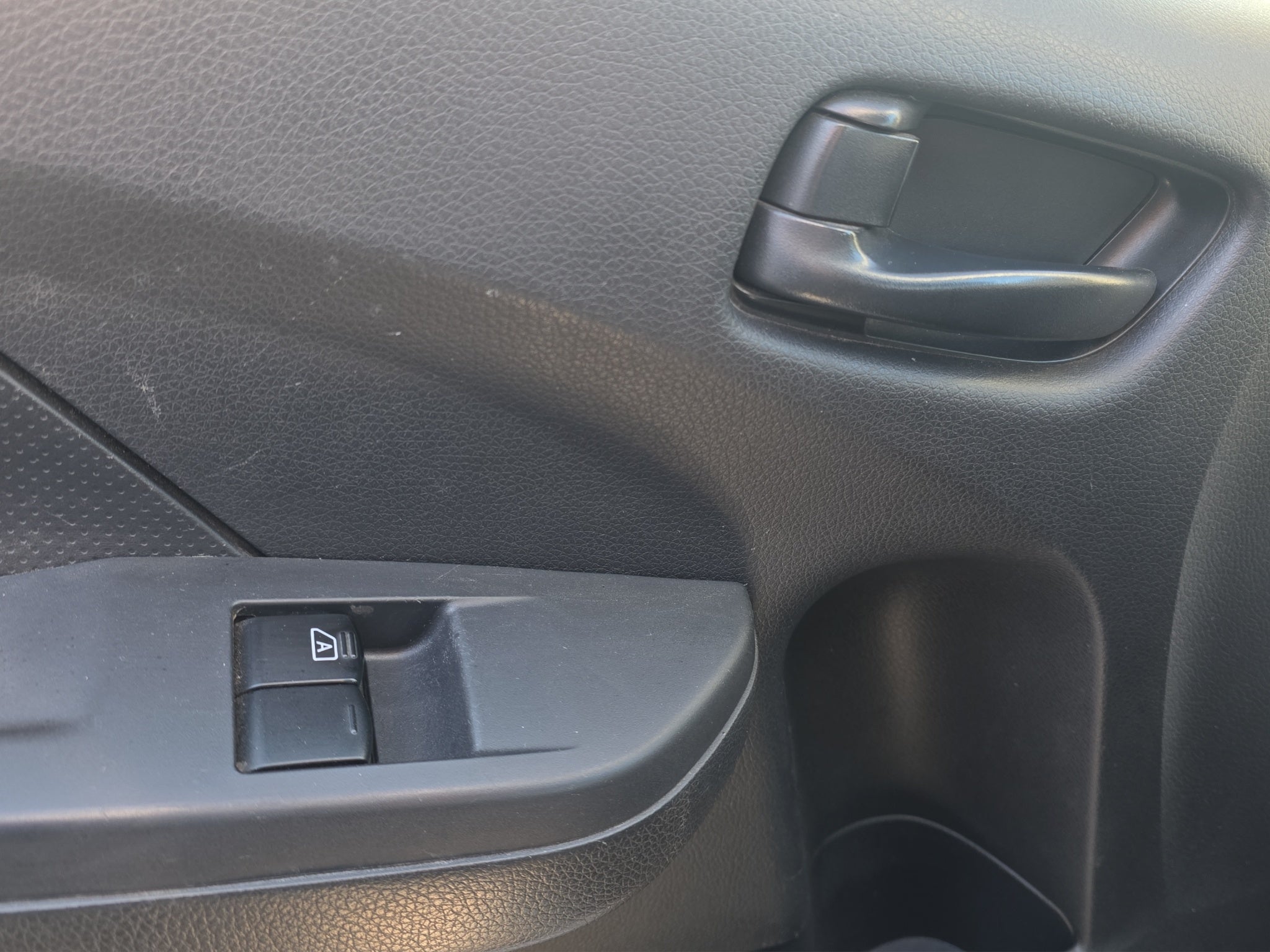 2024 Nissan URVAN 4P AMPLIA L42.5 MAN