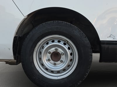 2024 Nissan URVAN 4P AMPLIA L42.5 MAN